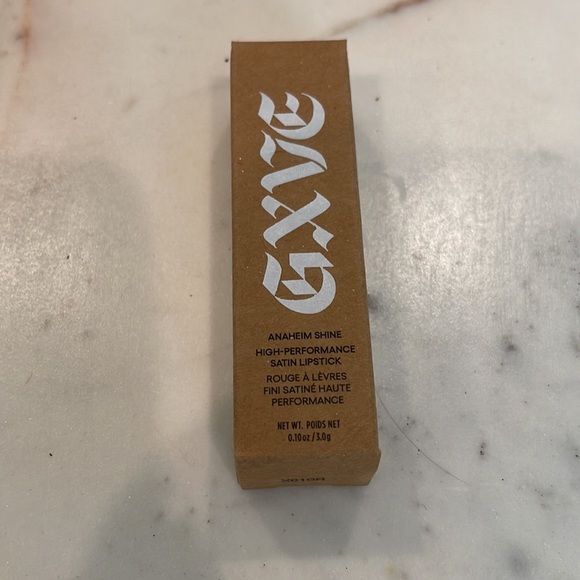 GXVE by Gwen Stephani ANAHEIM SHINE SATIN LIPSTICK original recipe NIB - Picture 3 of 4